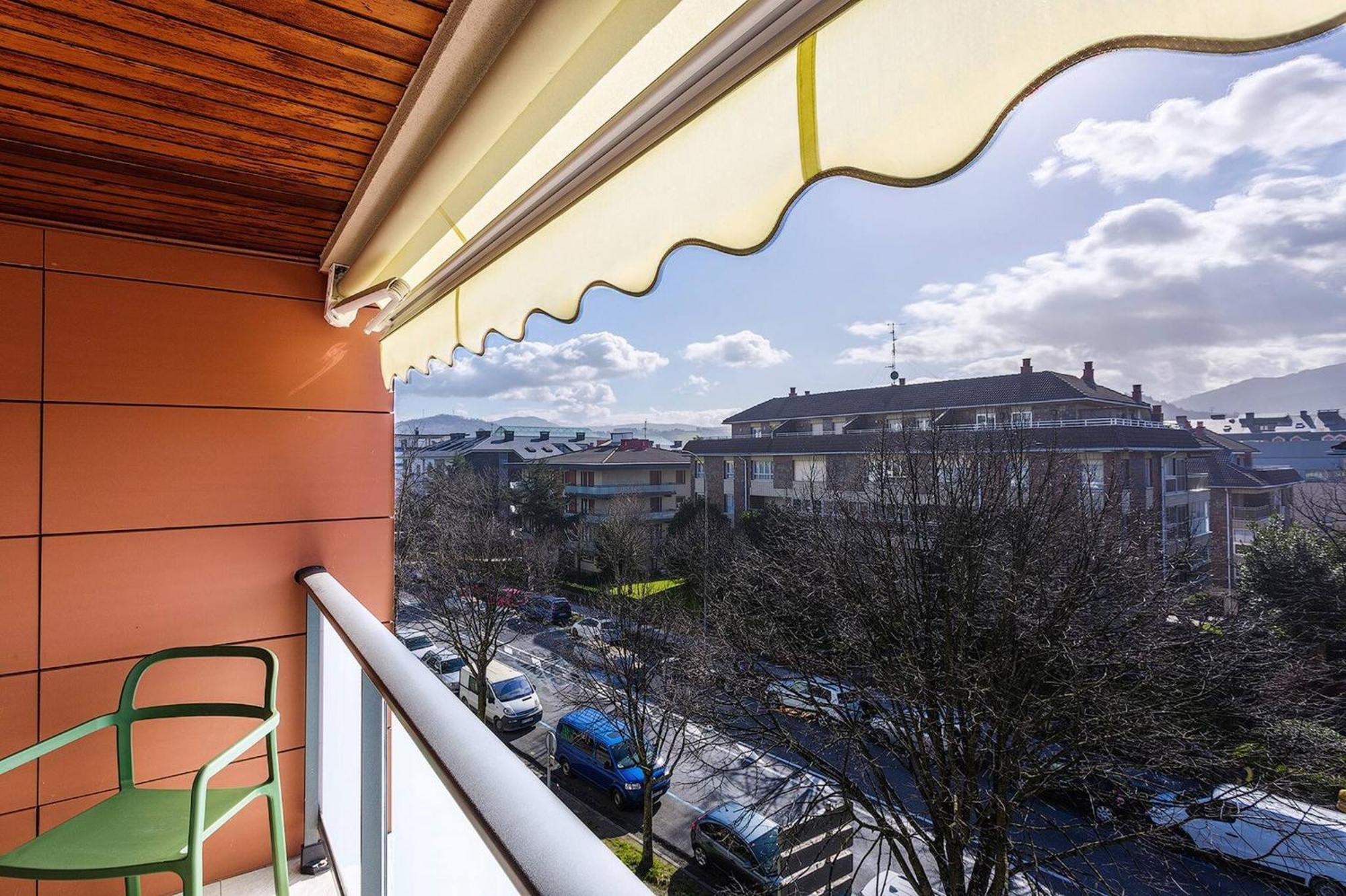 Earra - Casa Damatxo, Terraza, 1 Minuto A La Playa, Zona Tranquila Apartment Зарауц Екстериор снимка